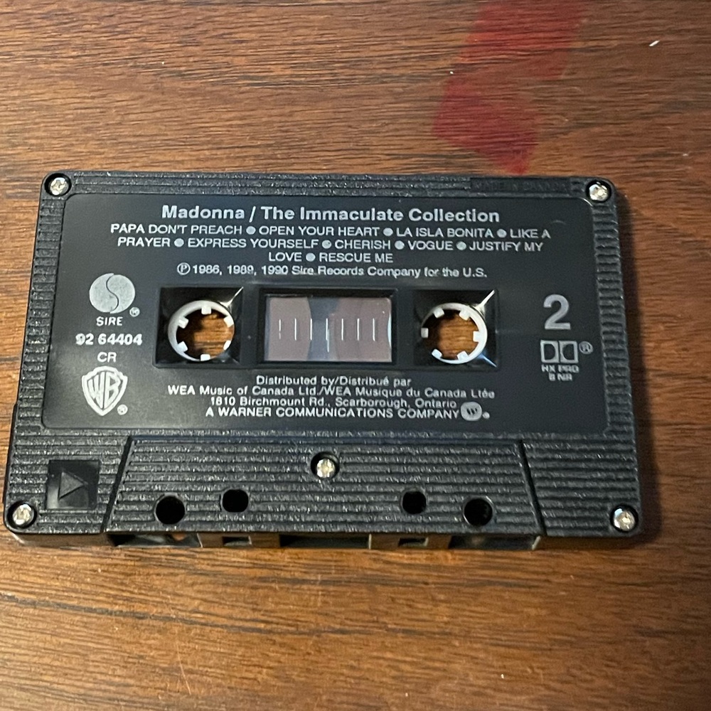 📼 Vintage Madonna Immaculate Collection 1990 Sire Records Cassette Tape 📼 - Picture 3 of 6